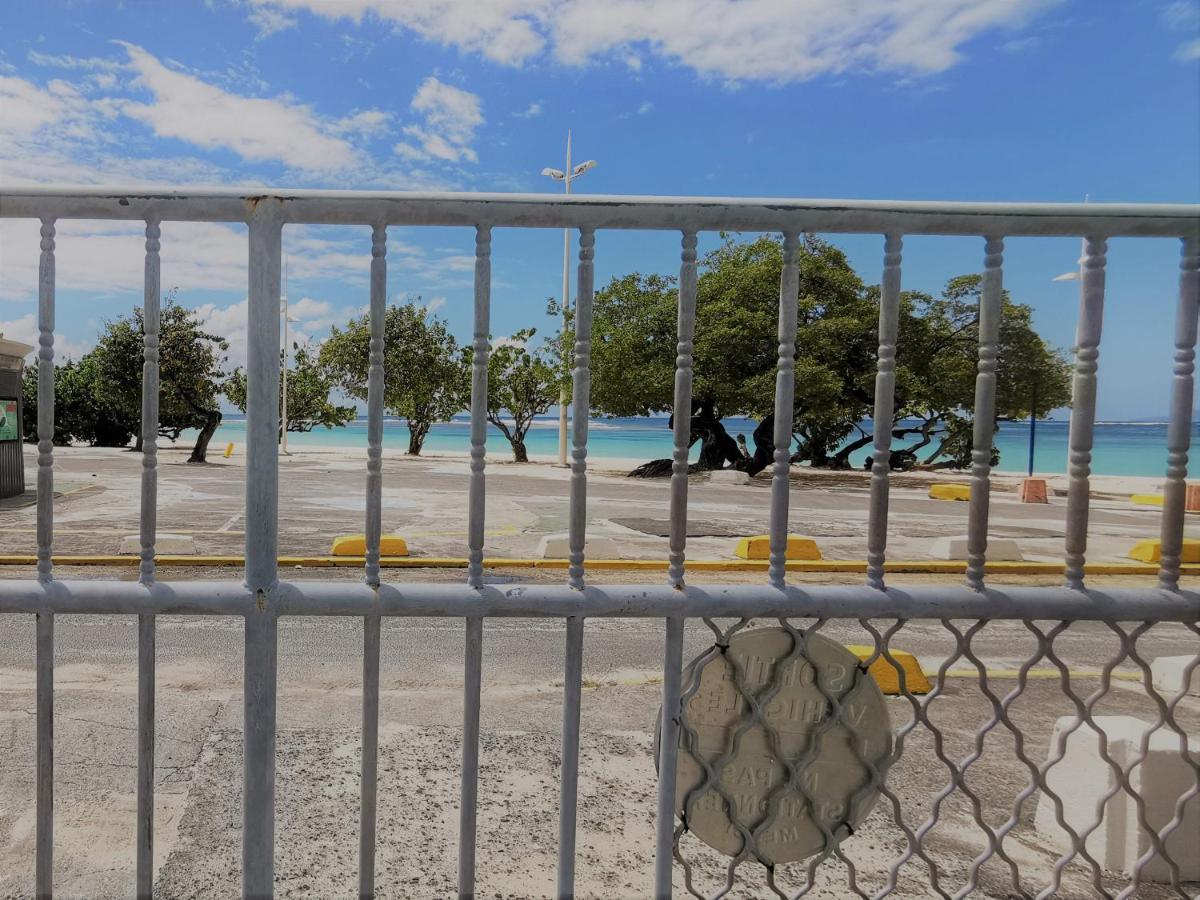T2 Toloman - Sainte-Anne Centre - Acces Plage A Pied מראה חיצוני תמונה